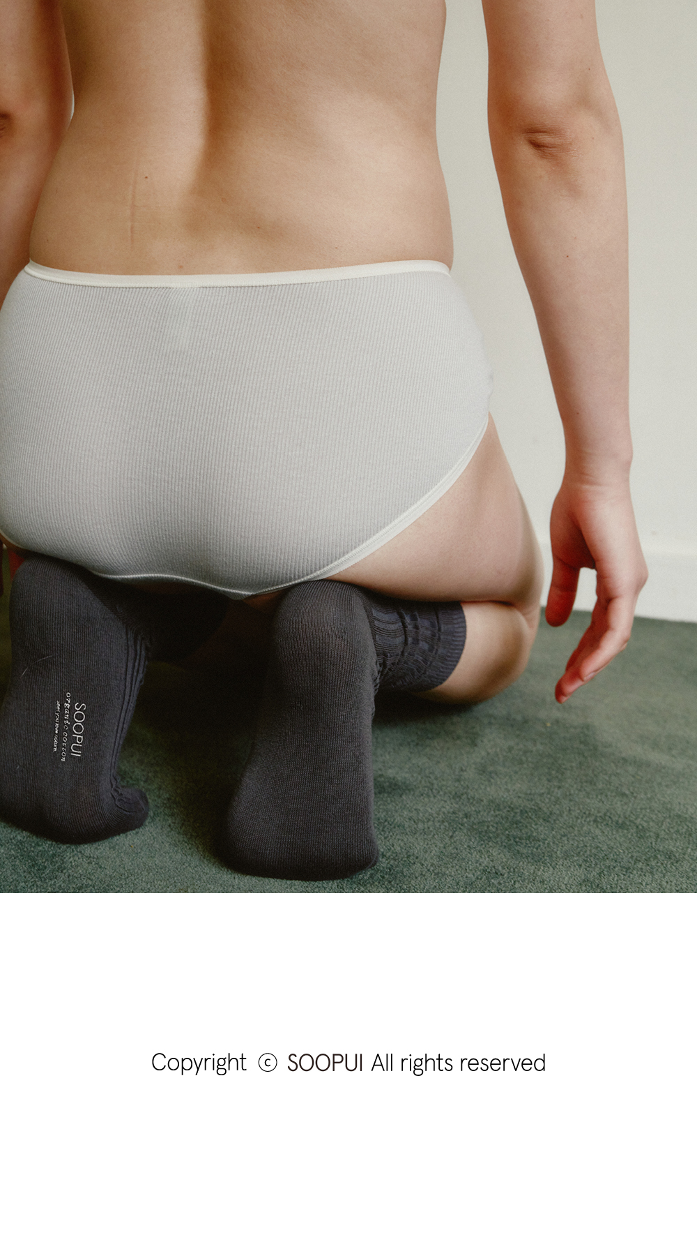 Organic cotton socks in charcoal4